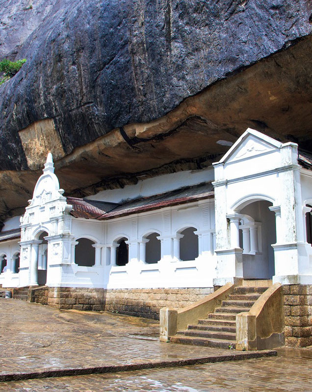 Dambulla Cave Temple